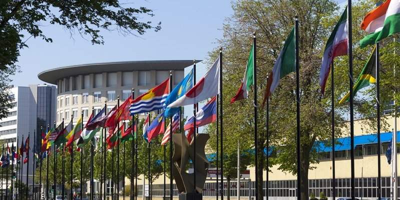 Ambassade & Consulat