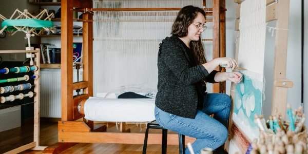 Nos Français ont du talent : Mélanie Cros, artiste licière